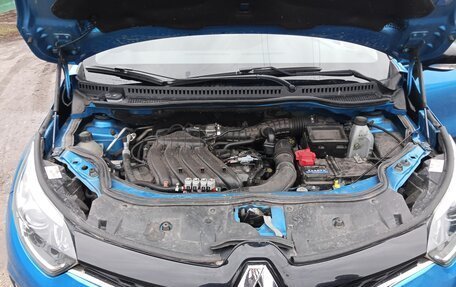 Renault Kaptur I рестайлинг, 2017 год, 1 370 000 рублей, 3 фотография