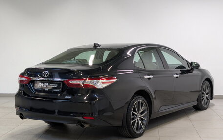 Toyota Camry, 2022 год, 3 440 000 рублей, 5 фотография