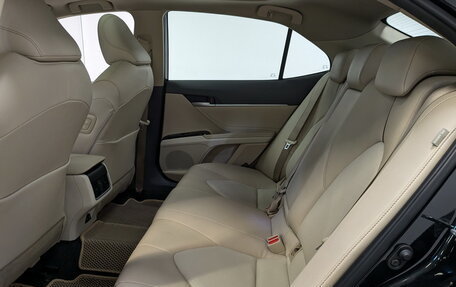 Toyota Camry, 2022 год, 3 440 000 рублей, 12 фотография