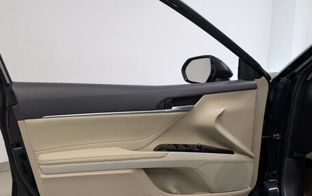 Toyota Camry, 2022 год, 3 440 000 рублей, 19 фотография