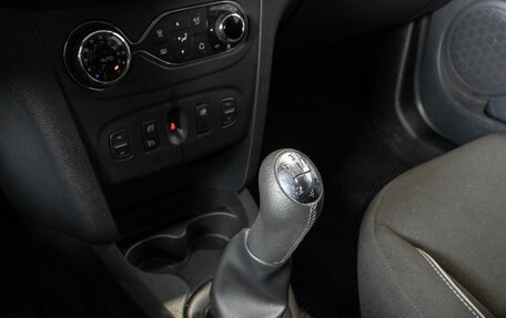 Renault Sandero II рестайлинг, 2019 год, 1 310 000 рублей, 5 фотография