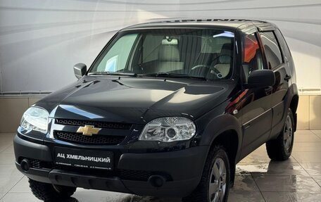 Chevrolet Niva I рестайлинг, 2019 год, 859 000 рублей, 1 фотография