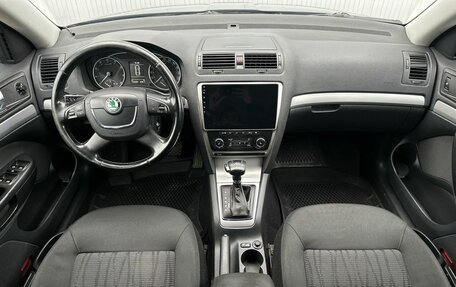 Skoda Octavia, 2011 год, 940 000 рублей, 10 фотография