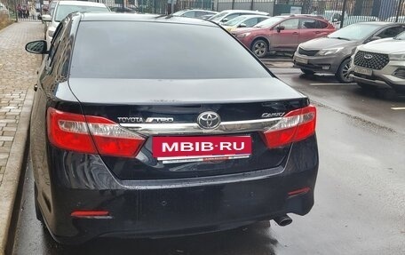 Toyota Camry, 2014 год, 1 800 000 рублей, 7 фотография
