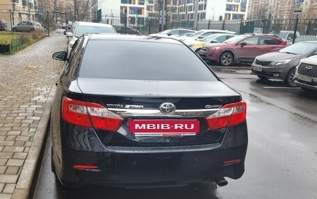 Toyota Camry, 2014 год, 1 800 000 рублей, 5 фотография