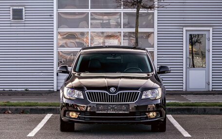 Skoda Superb III рестайлинг, 2014 год, 1 355 000 рублей, 2 фотография