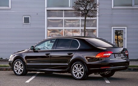 Skoda Superb III рестайлинг, 2014 год, 1 355 000 рублей, 4 фотография