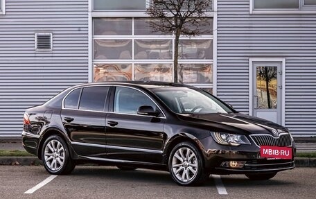 Skoda Superb III рестайлинг, 2014 год, 1 355 000 рублей, 3 фотография