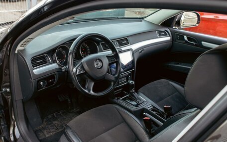 Skoda Superb III рестайлинг, 2014 год, 1 355 000 рублей, 13 фотография