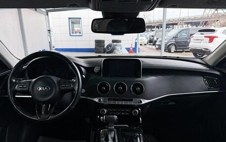 KIA Stinger I, 2019 год, 2 849 000 рублей, 10 фотография