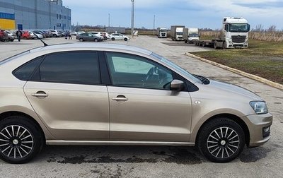 Volkswagen Polo VI (EU Market), 2015 год, 800 000 рублей, 1 фотография