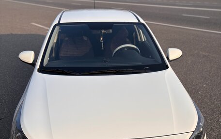 Hyundai Solaris II рестайлинг, 2018 год, 1 450 000 рублей, 2 фотография