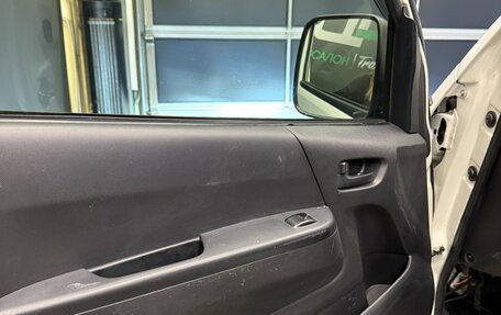 Toyota RegiusAce, 2011 год, 2 740 000 рублей, 8 фотография