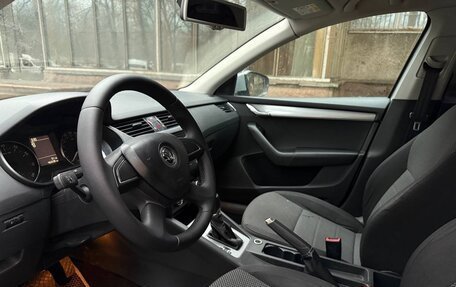 Skoda Octavia, 2015 год, 950 000 рублей, 10 фотография