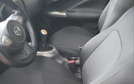 Nissan Juke II, 2014 год, 960 000 рублей, 11 фотография