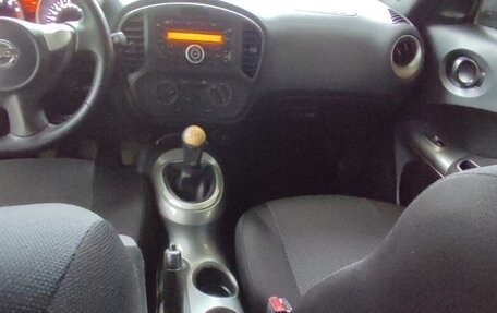 Nissan Juke II, 2014 год, 960 000 рублей, 13 фотография