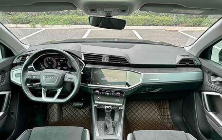 Audi Q3, 2022 год, 2 350 000 рублей, 8 фотография