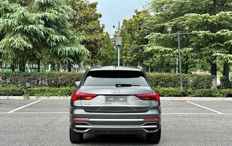 Audi Q3, 2022 год, 2 350 000 рублей, 5 фотография