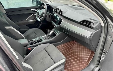 Audi Q3, 2022 год, 2 350 000 рублей, 9 фотография