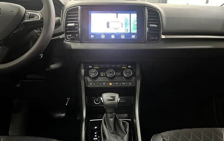 Skoda Karoq I, 2022 год, 1 980 000 рублей, 16 фотография