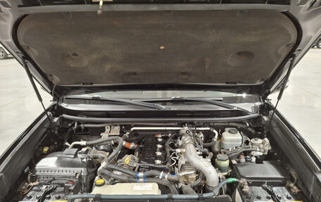 Toyota Land Cruiser Prado 150 рестайлинг 2, 2011 год, 2 289 000 рублей, 11 фотография