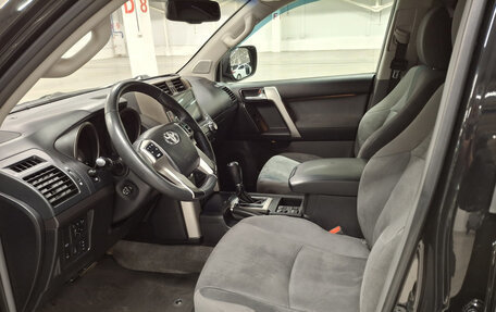 Toyota Land Cruiser Prado 150 рестайлинг 2, 2011 год, 2 289 000 рублей, 20 фотография