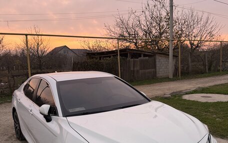 Toyota Camry, 2019 год, 1 895 000 рублей, 4 фотография