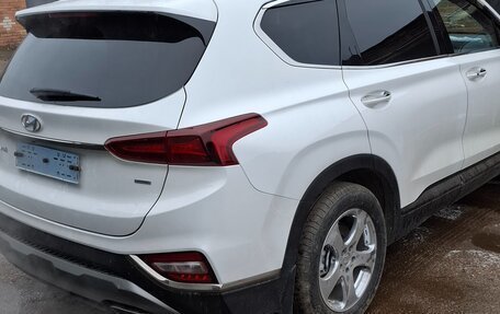 Hyundai Santa Fe IV, 2019 год, 1 750 000 рублей, 3 фотография