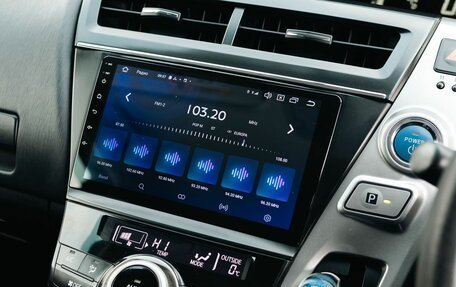 Toyota Prius Alpha I (ZVW40/41), 2015 год, 1 650 000 рублей, 14 фотография