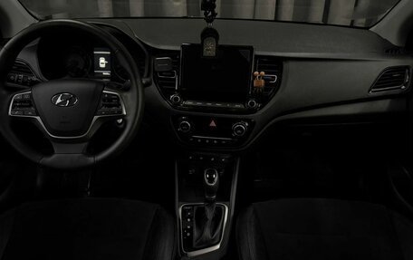 Hyundai Solaris II рестайлинг, 2021 год, 1 599 888 рублей, 15 фотография