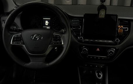 Hyundai Solaris II рестайлинг, 2021 год, 1 599 888 рублей, 11 фотография