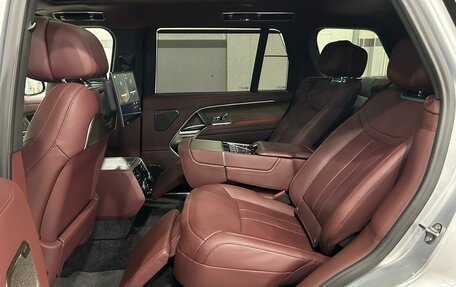 Land Rover Range Rover IV рестайлинг, 2024 год, 22 990 000 рублей, 24 фотография