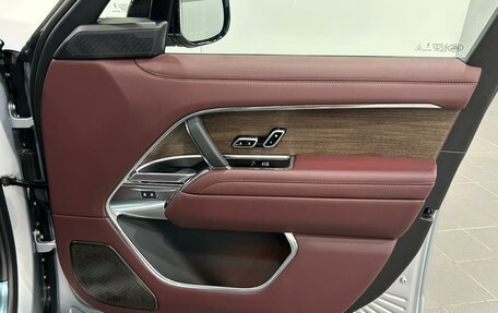 Land Rover Range Rover IV рестайлинг, 2024 год, 22 990 000 рублей, 36 фотография