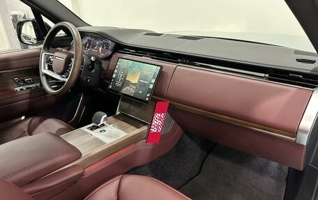 Land Rover Range Rover IV рестайлинг, 2024 год, 22 990 000 рублей, 38 фотография