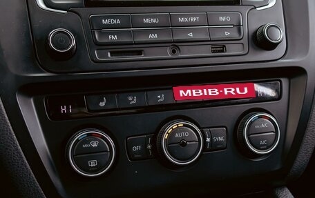 Volkswagen Jetta VI, 2015 год, 1 295 000 рублей, 14 фотография