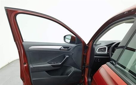 Volkswagen T-Roc I, 2021 год, 1 285 429 рублей, 6 фотография