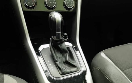 Volkswagen T-Roc I, 2021 год, 1 285 429 рублей, 11 фотография