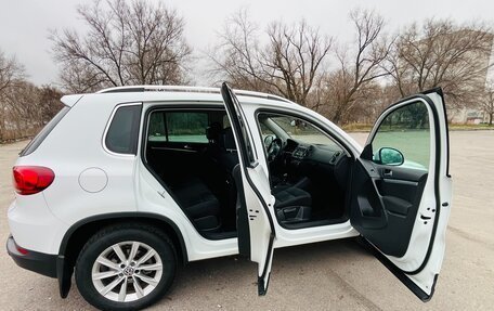 Volkswagen Tiguan I, 2015 год, 1 690 000 рублей, 11 фотография