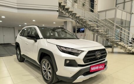 Toyota RAV4, 2025 год, 4 300 000 рублей, 3 фотография