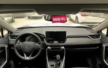 Toyota RAV4, 2025 год, 4 300 000 рублей, 17 фотография