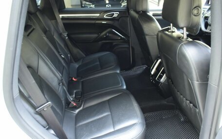 Porsche Cayenne III, 2013 год, 2 088 000 рублей, 23 фотография