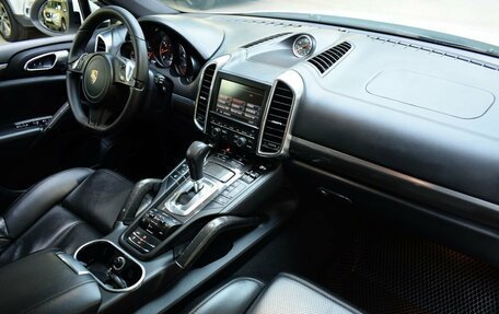 Porsche Cayenne III, 2013 год, 2 088 000 рублей, 20 фотография