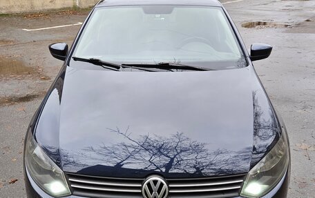 Volkswagen Polo VI (EU Market), 2014 год, 750 000 рублей, 1 фотография