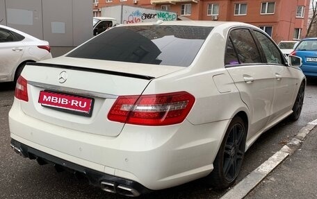 Mercedes-Benz E-Класс, 2011 год, 1 650 000 рублей, 1 фотография