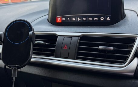 Mazda Axela, 2016 год, 1 400 000 рублей, 12 фотография