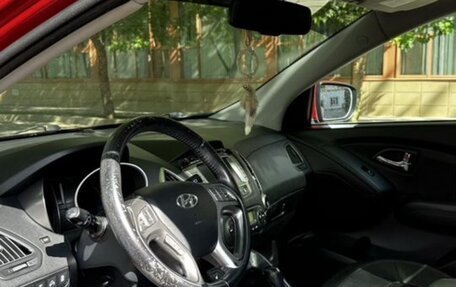 Hyundai ix35 I рестайлинг, 2011 год, 1 050 000 рублей, 5 фотография