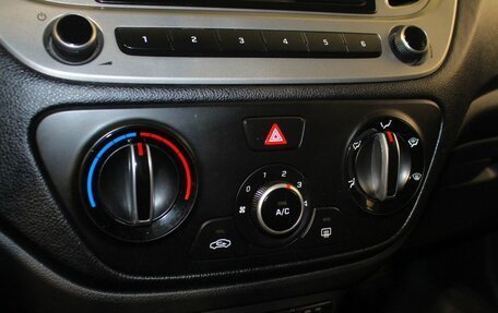 Hyundai Solaris II рестайлинг, 2020 год, 1 349 000 рублей, 13 фотография