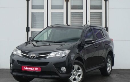 Toyota RAV4, 2015 год, 1 850 000 рублей, 1 фотография