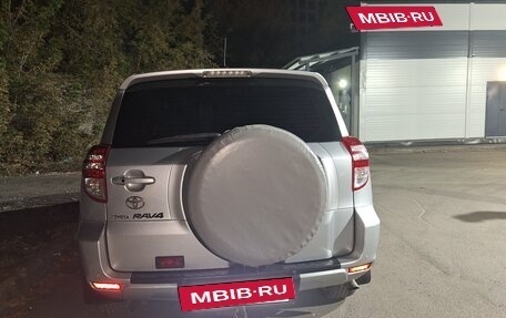 Toyota RAV4, 2010 год, 1 380 000 рублей, 18 фотография