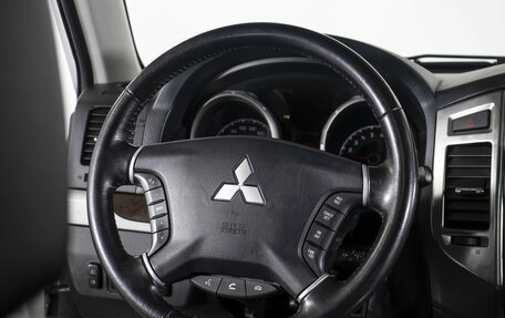 Mitsubishi Pajero IV, 2021 год, 3 800 000 рублей, 11 фотография